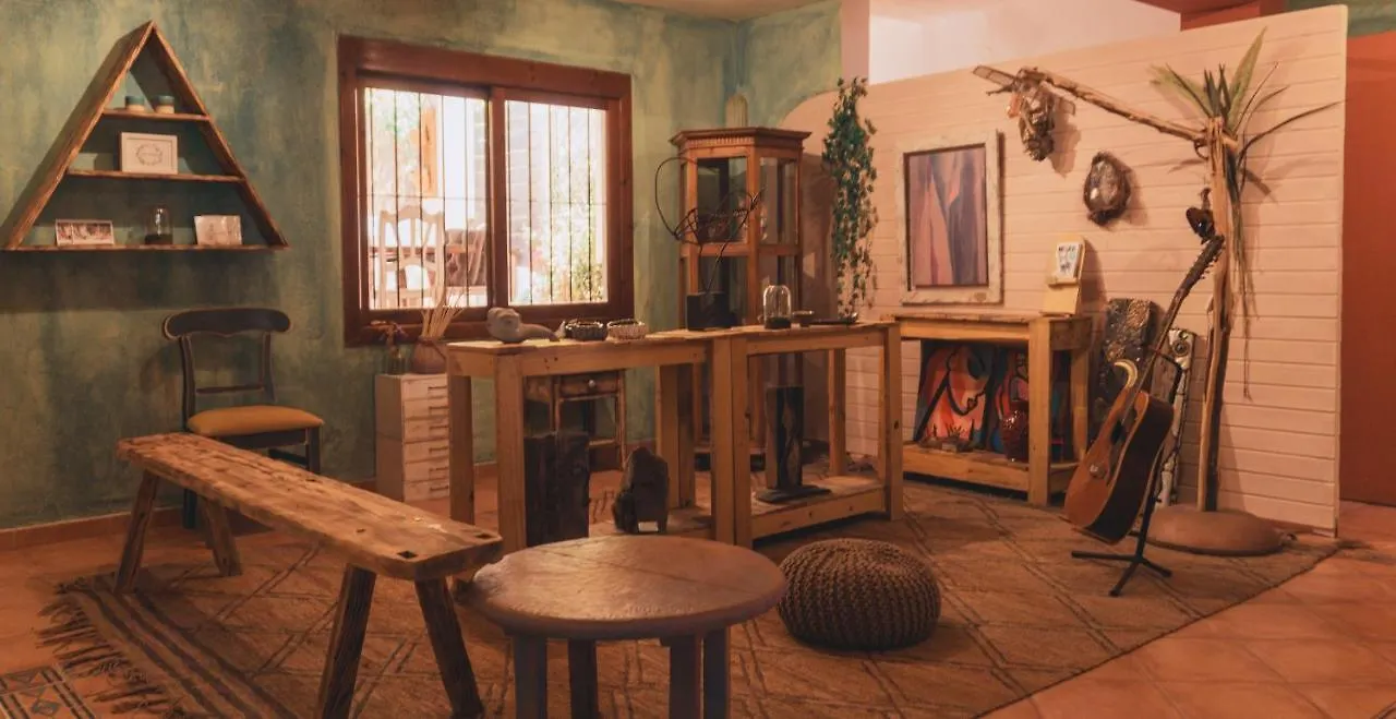 Konukevi Hostal Esfigueral Playa DPlaya Des Figueral İspanya